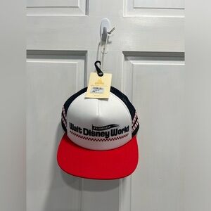 WALT DISNEY WORLD x VANS NWT Trucker Mesh Hat Cap Snapback 50th Anniversary